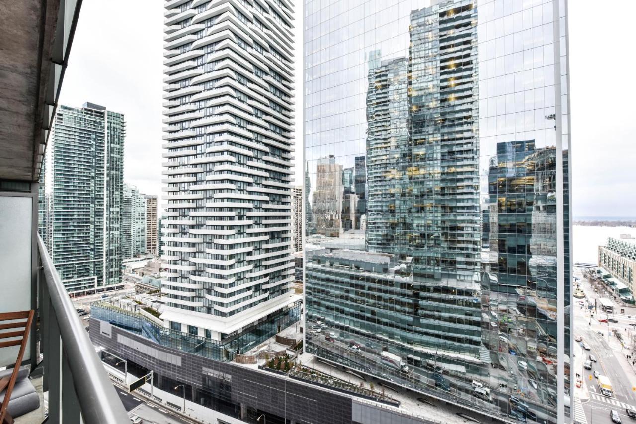 Sarkar Suites - Maple Leaf Square 多伦多 外观 照片