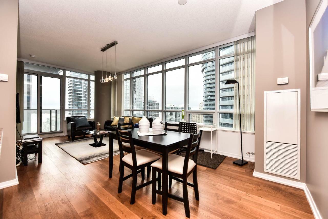 Sarkar Suites - Maple Leaf Square 多伦多 外观 照片