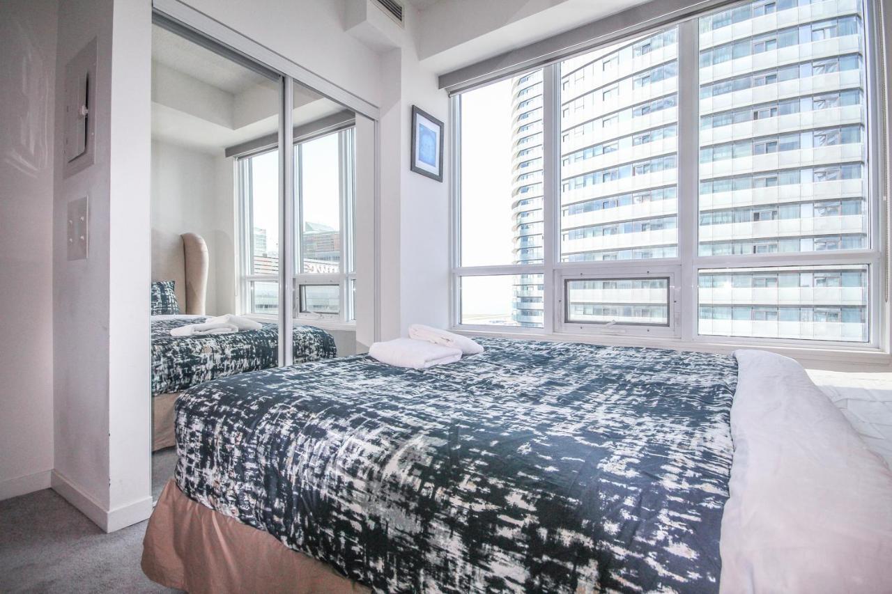 Sarkar Suites - Maple Leaf Square 多伦多 外观 照片