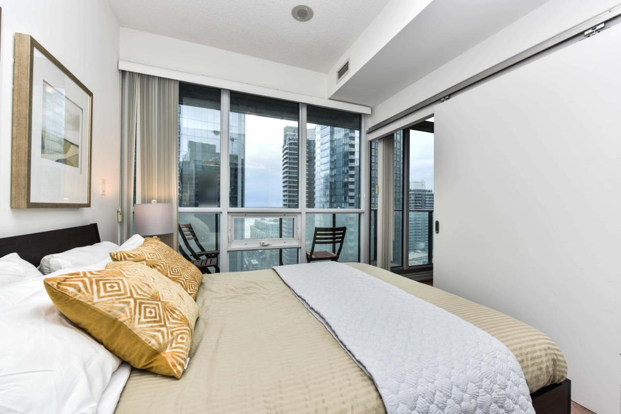 Sarkar Suites - Maple Leaf Square 多伦多 外观 照片